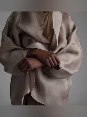 Zoran Minimalist Structured Art to Wear Hooded Cardigan Style Top